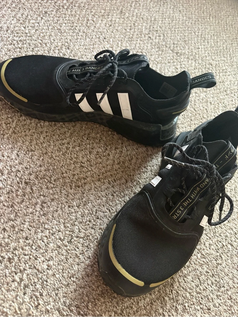 Black Men’s sneakers